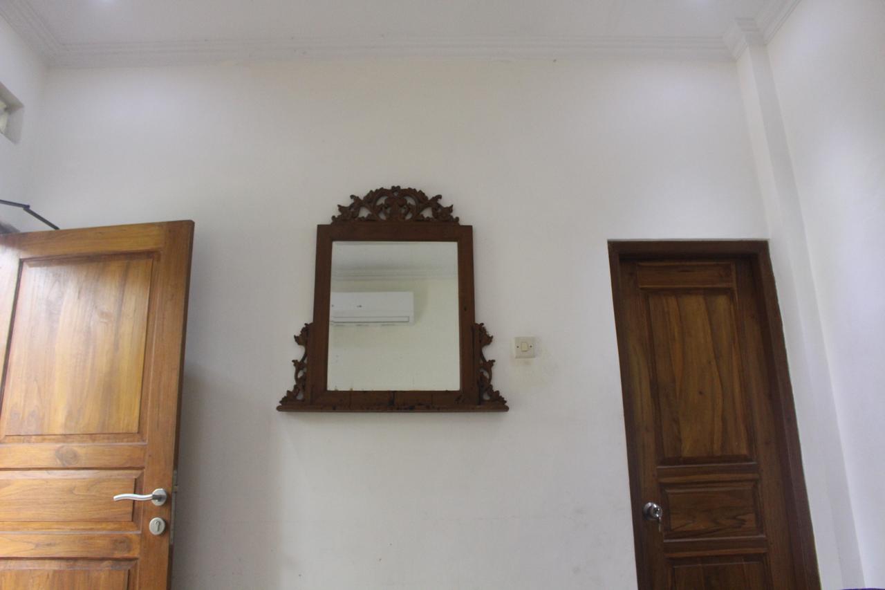 Rumah Pathuk Syariah Homestay Джокьякарта Экстерьер фото